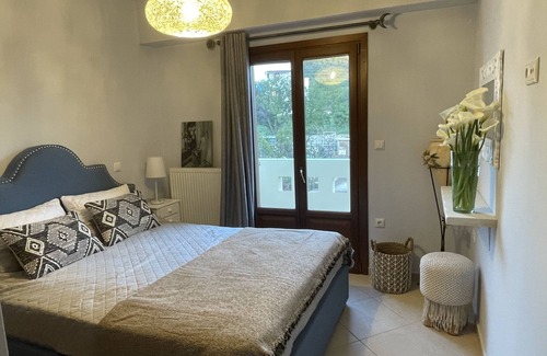 Engarai House | Villa Stelianna - Stately stone house at Eggares Village