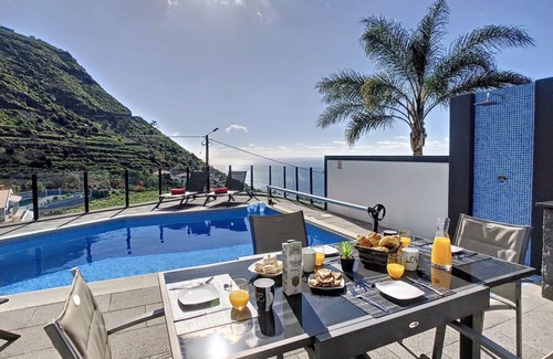 Arco da Calheta House | Villa Stella by LovelyStay