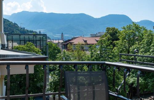 Merano Historic Center Apartment | Villa Stubai - Penthouse in the heart of Merano