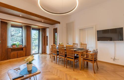 Merano Historic Center Apartment | Villa Stubai - Penthouse in the heart of Merano
