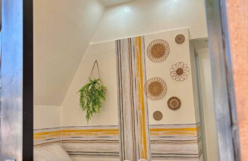Pasay Villa | Villa Suite Room 2