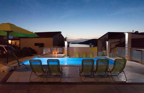 Razanj Apartment | Villa Sunset