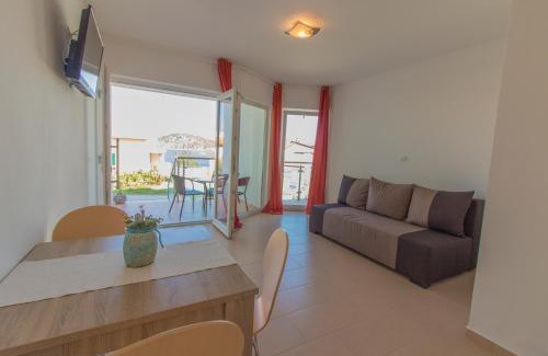 Razanj Apartment | Villa Sunset