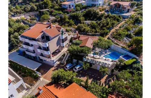Razanj House | Villa Sunset