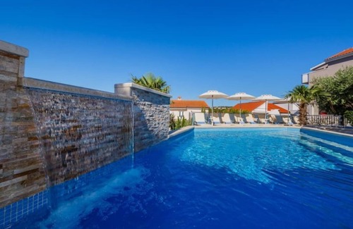 Razanj House | Villa Sunset