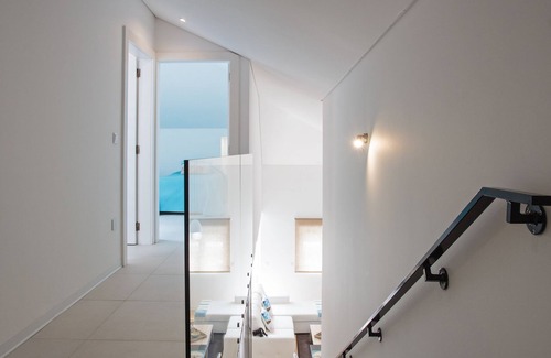 Barra House | Villa Sunset Residence with direct access to the beach