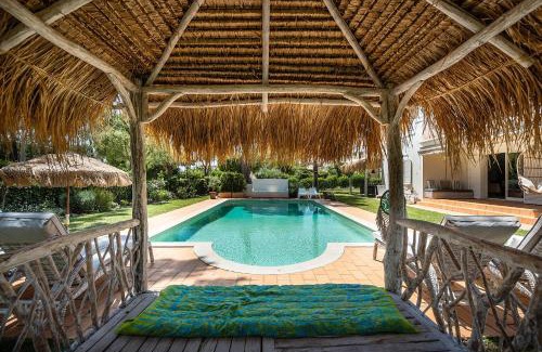 Quarteira Villa | Villa Sunset,sleeps 9,heatable pool,walk to marina