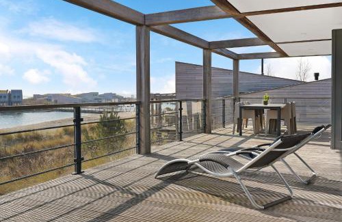 Ouddorp Villa | Villa Super VIP - 4p - Luxe Verblijf met Waterzicht - Villa 46