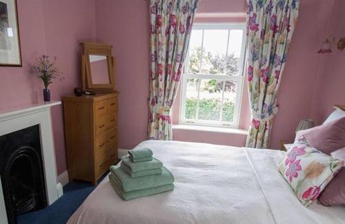 Langport Villa | Villa-Superior-Private Bathroom-Withy House