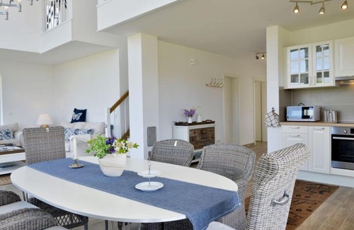 Trent Villa | Villa "Swallow's Nest"