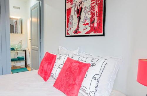 Le Celle-Saint-Cloud Villa | Villa, swimming pool, 5 bedrooms, Versailles