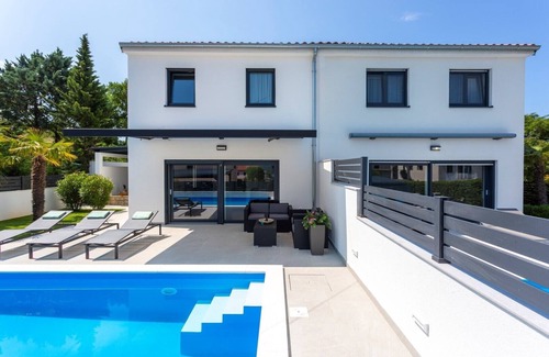 Njivice Villa | Villa T & k with private pool on Krk