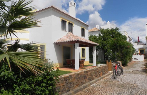 Conceicao e Cabanas de Tavira Villa | Villa T3 Cabanas - Quinta Velha Resort w/Pool, Air conditioning, Free Wi-Fi