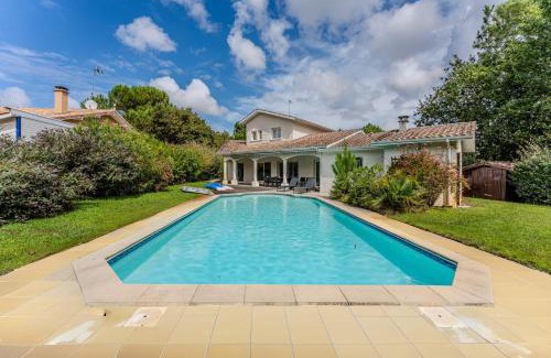 La Teste-de-Buch Villa | Villa Teychan - Welkeys