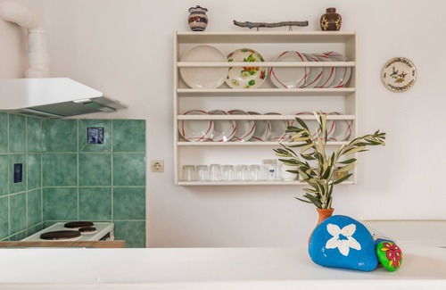 Alikias House | Villa Thea Studios & Maisonettes