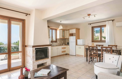 Kaligata Villa | Villa Theodoros - Three Bedroom Villa, Sleeps 6