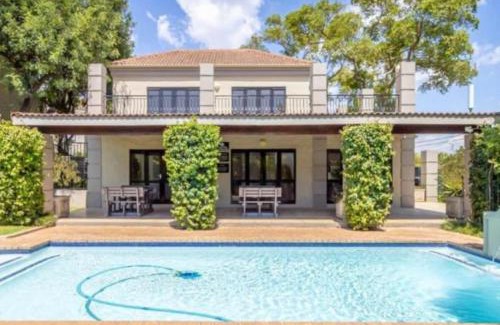Douglasdale Apartment | Villa Ticino