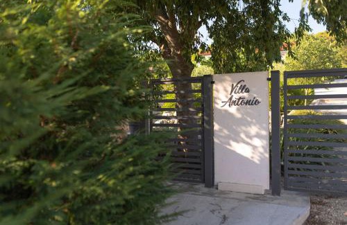 Bilice Villa | Villa Toni