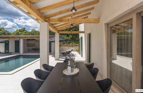 Rojnici Villa | Villa Toni nearby Labin – Crovillas GmbH