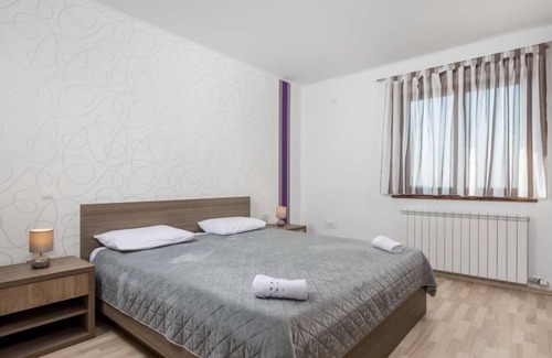 Viskovo House | Villa Toni (OPA301) by Interhome