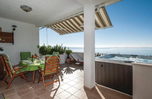 Podstrana House | Villa Tonka with jacuzzi