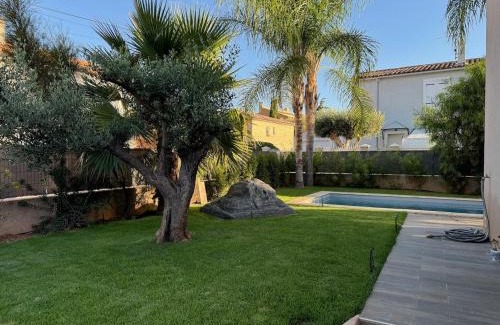 Bandol Villa | Villa Toscana - 6 Personnes - Full Clim, Piscine et Criques 300m à pied