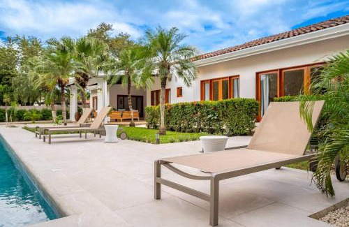 Tamarindo Villa | Villa Toscana Tamarindo- Elegant Villa