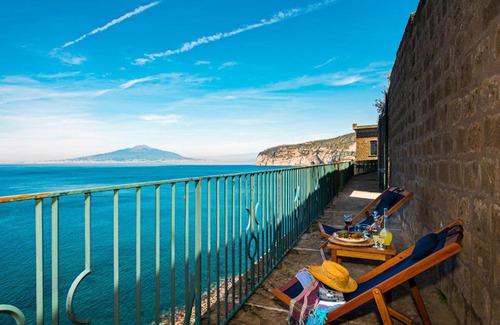 Sorrento City Centre Apartment | Villa Tozzoli 'Top' Floor