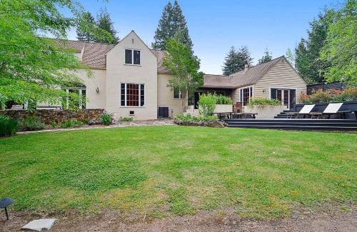 Guerneville House | Villa Tranquila