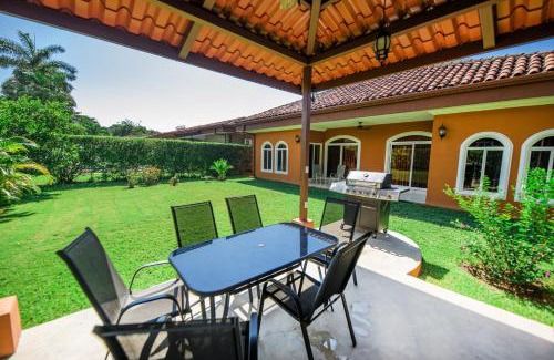 Esterillos Oeste Villa | Villa Tranquilidad By Vacation Pura Vida