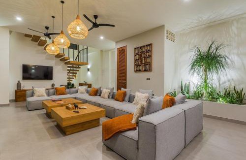 Nakula Villa | Villa Trindade 5BR, 15m Pool