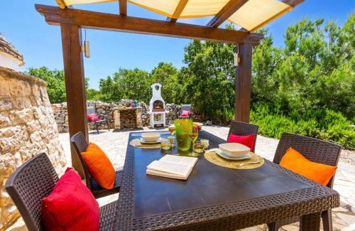 Martina Franca Villa | Villa Trullo Selva Piccolo by Villa Plus