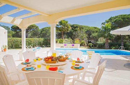 Almancil Villa | Villa Tulum by Algarve Vacation