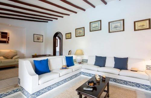 Vilamoura Villa | Villa Tupi by Villa Plus