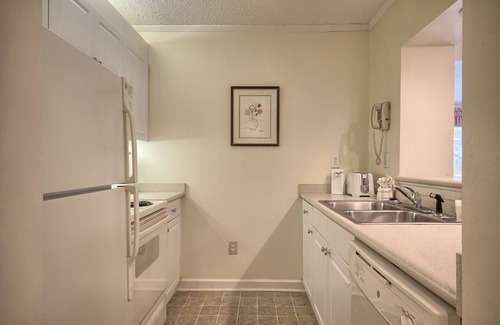 Myrtle Beach Resort | Villa Two Bedroom in a 57 Acre Gated Resort + Official On-Site Rental Privileges