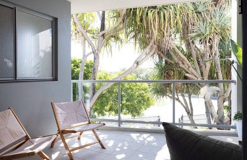 Coolum Beach Villa | Villa Two Coolum - walk to the beach