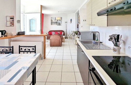 Plouguerneau Villa | Villa Ty Mone - Sea view and beach 100m away
