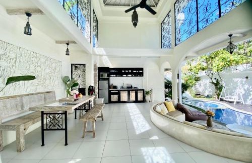 Dyanapura Villa | Villa Tyche Luxury 4BR Near Beach