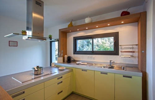 Marine de Saint Ambroggio Villa | Villa U Spanu, Modern villa with heated pool
