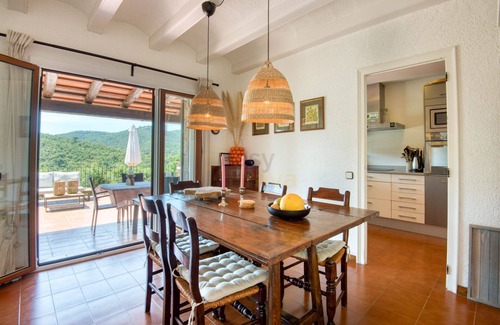 Calonge Ski Chalet | Villa Una mattina - Ideal villa to enjoy a family vacation in a quiet area