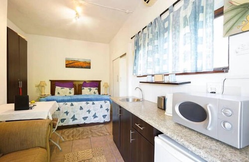 Ethekwini Bed & Breakfast | Villa Valencia