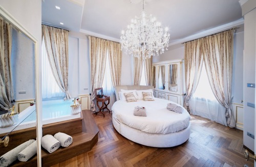 Pozzuolo Hotel | Villa Valentini Bonaparte