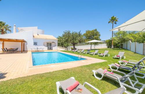 Almancil Villa | Villa Valentina by Algarve Vacation