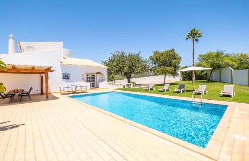 Almancil Villa | Villa Valentina by Algarve Vacation