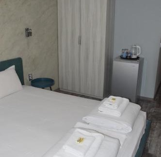 Kiten House | Villa Valentines