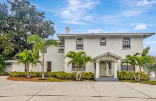 Allen's Ridge Villa | Villa Valentino Luxury 8BR Villa with Heated Pool villa