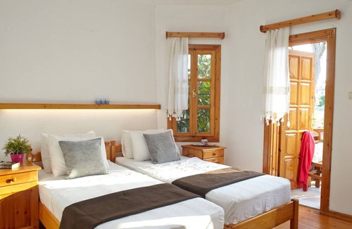 Akyaka Villa | Villa Vali