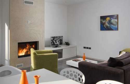 Borik Apartment | Villa Valsavia-apartment Monsena with pool and SPA