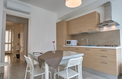 Marina di Ragusa Apartment | Villa vani guest house