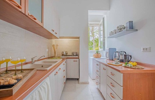 San Vito dei Normanni Villa | Villa vera, garden,wi-fi, 7 beds, 3 km from citycentre, 6 km from Nat. Reserve